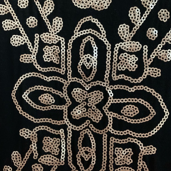 Women’s black and gold sequinned dress - Picture 3 of 4